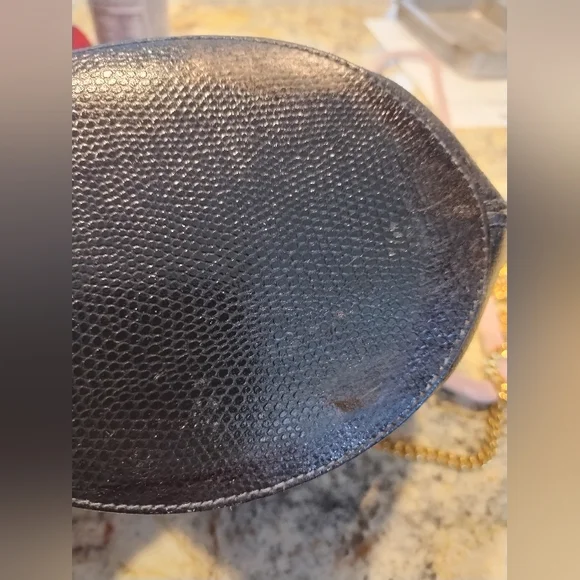 Rodo Black Italian Leather Gold Chain Crossbody Handbag - Picture 11 of 13